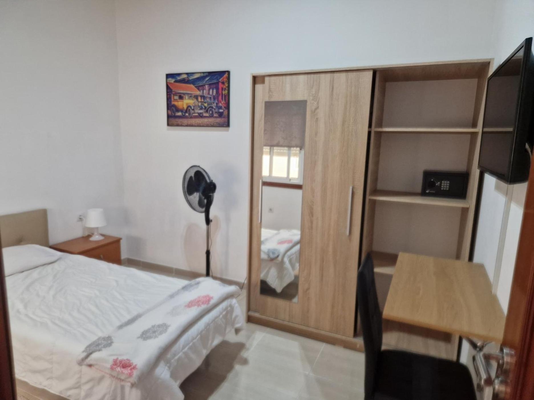Habitacion Individual Privada, Piso De 3 Habitaciones Con Areas Compartidas La Laguna  Exterior foto